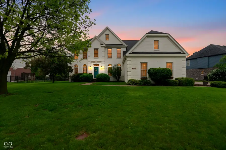 4276 Honeysuckle Lane, Zionsville, IN 46077 - #2