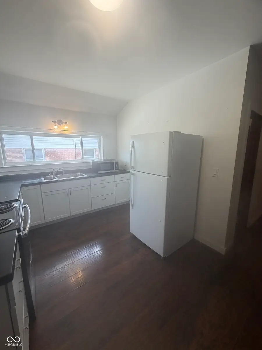206 E Wall Street, Advance, IN 46102 - #3