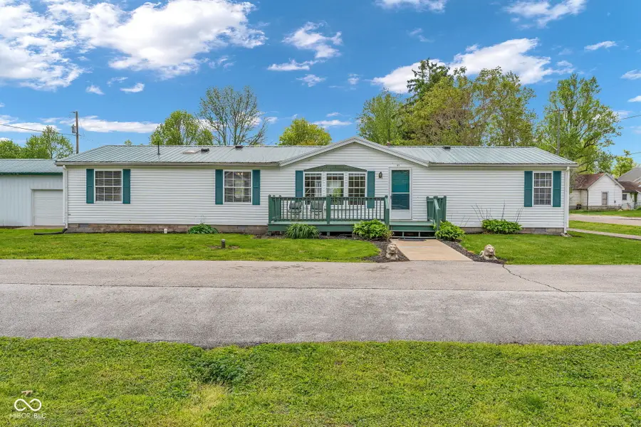 81 Crawford Street, Clayton, IN 46118 - #2