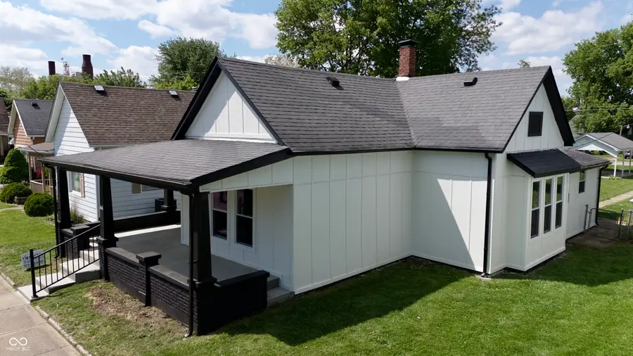 616 Main Street, Shelbyville, IN 46176 - #2