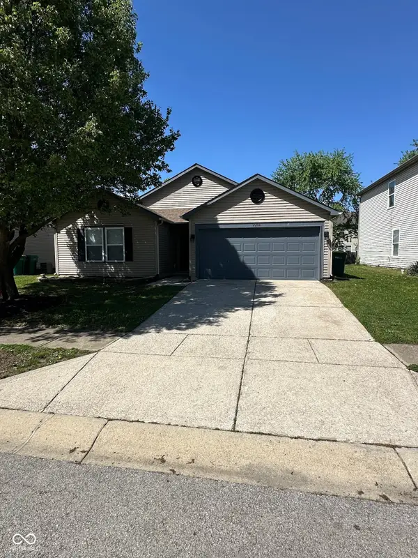 2200 Shadowbrook Drive, Plainfield, IN 46168