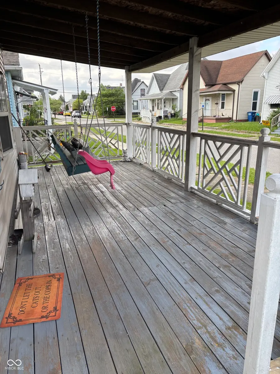 914 Elm Street, Shelbyville, IN 46176 - #2