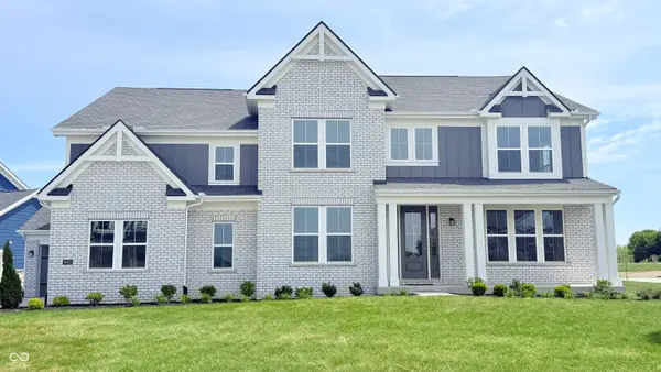 6933 Bayview Run, McCordsville, IN 46055