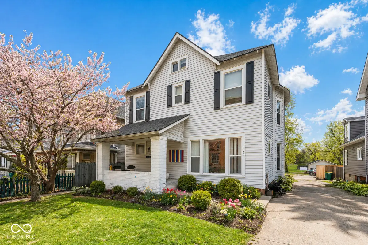 690 E Jefferson Street, Franklin, IN 46131 - #1