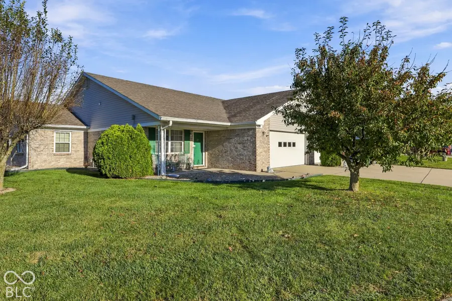 5650 Spring Mist Circle, Indianapolis, IN 46237 - #3