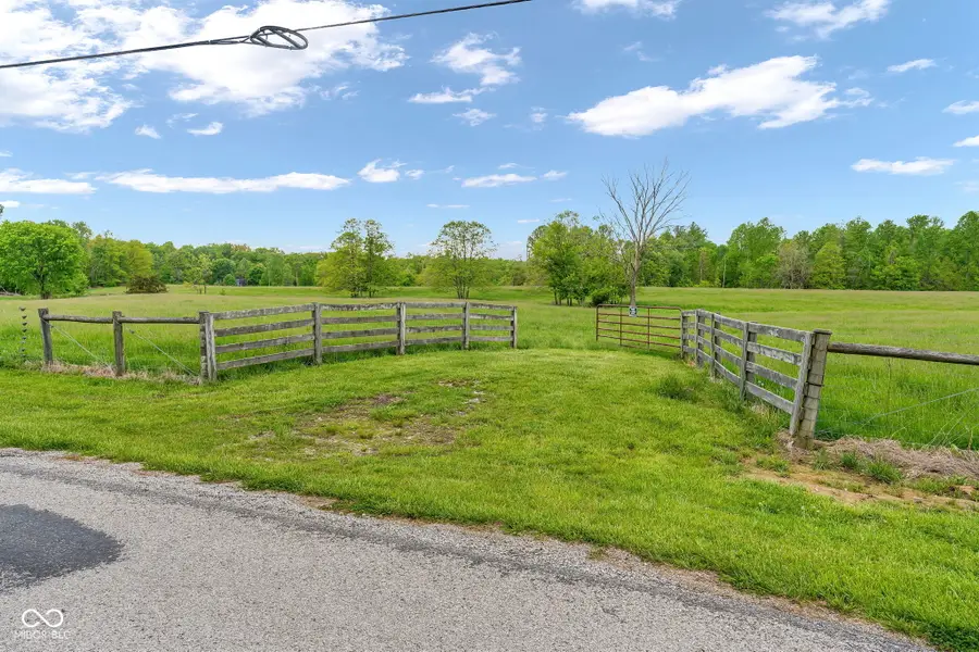 190 S West Street, Cloverdale, IN 46120 - #2