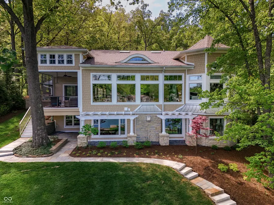 5271 S Poplar Drive, Columbus, IN 47201 - #3