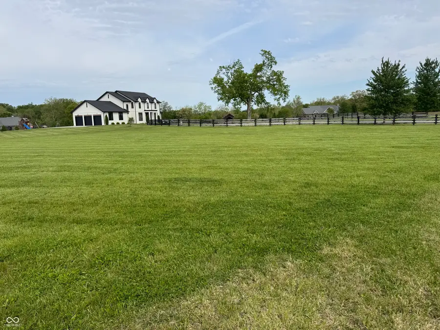 1075 E Greyhawk Lane, Greensburg, IN 47240 - #3