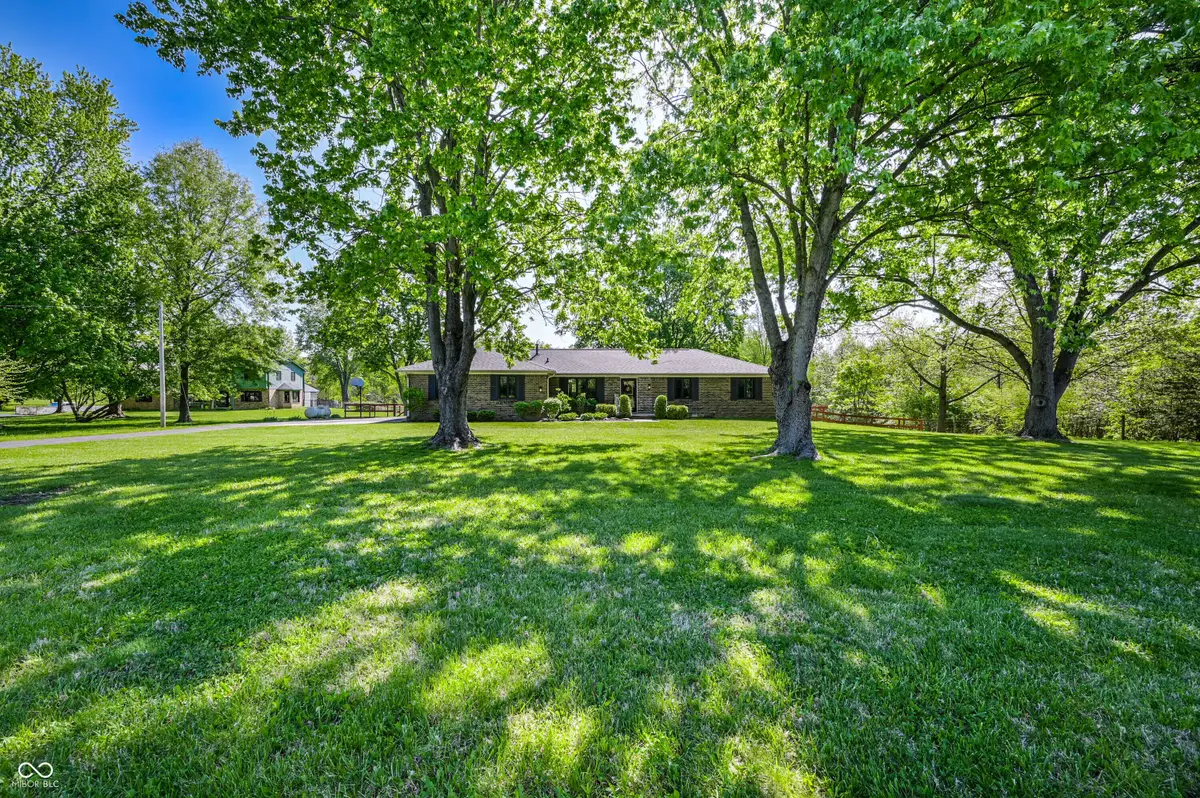 9655 N County Road 750 E, Brownsburg, IN 46112 - #1