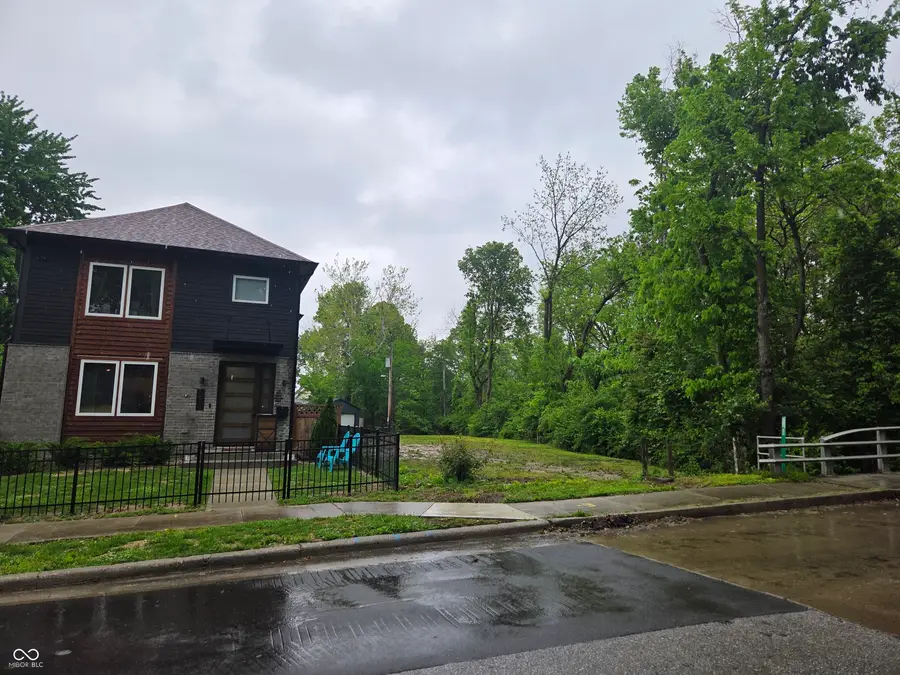 1518 E 12th Street, Indianapolis, IN 46201 - #2
