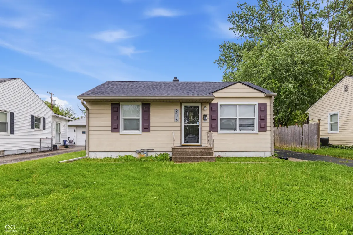 255 S 9th Avenue, Beech Grove, IN 46107 - #1