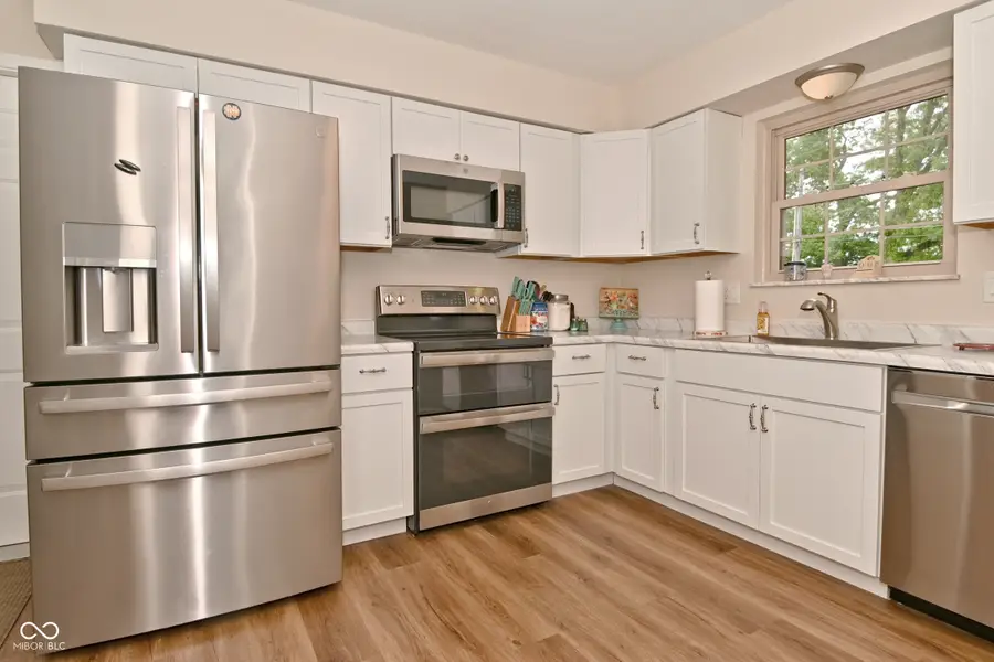 31 Robinwood Drive, Brownsburg, IN 46112 - #3