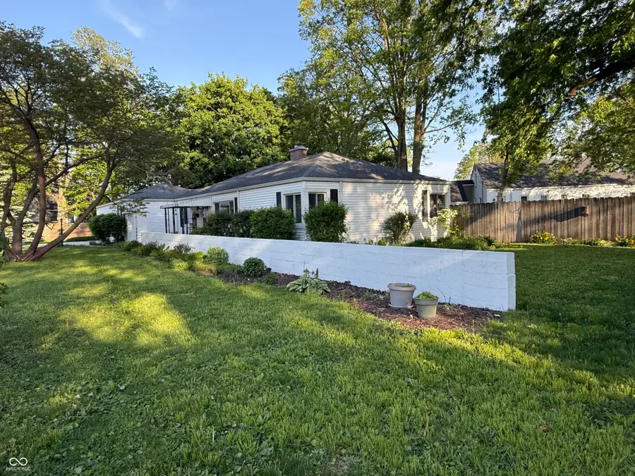 121 W Camp Street, Lebanon, IN 46052 - #3