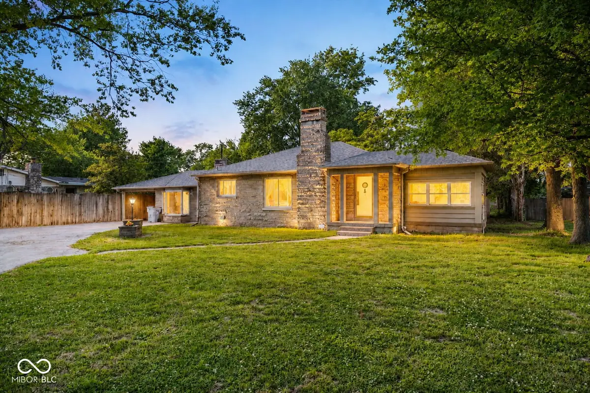 8526 Wabash Avenue, Terre Haute, IN 47803 - #1