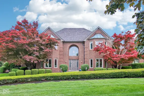 152 Derbyshire Drive, Indianapolis, IN 46229