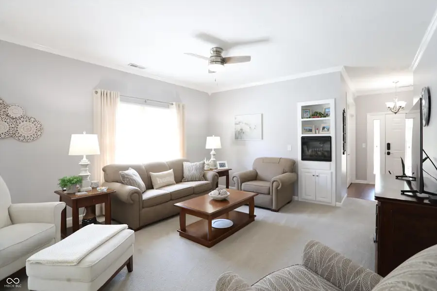 847 Fairfield Drive, Greenfield, IN 46140 - #3