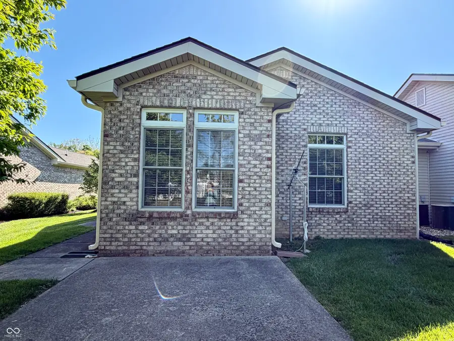 932 Kirkpatrick Place, Greenfield, IN 46140 - #3