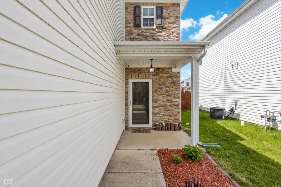 2064 Shadow Creek Boulevard, Columbus, IN 47201 - #3