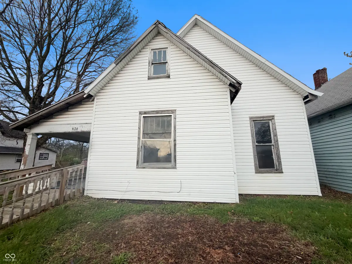624 S Gallatin Street, Marion, IN 46953 - #1