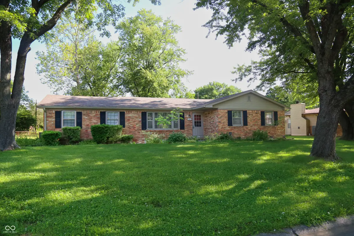 4365 Windsor Road, Brownsburg, IN 46112 - #1