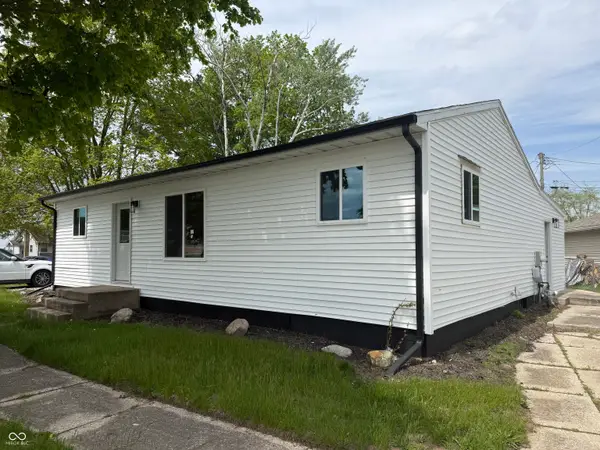 562 Roanoke Road, Kingsford Heights, IN 46346