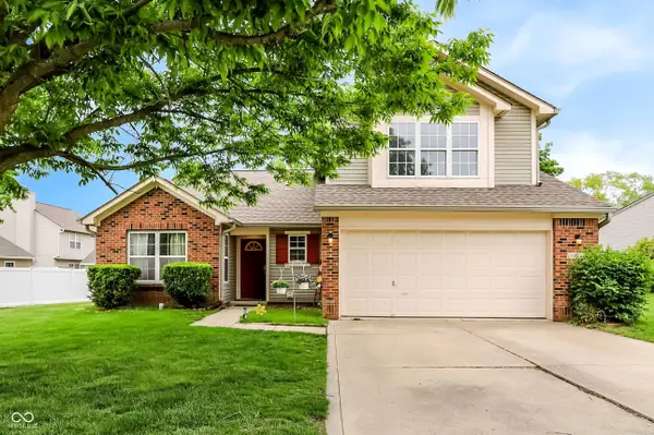 6824 Millbrook Circle, Indianapolis, IN 46237