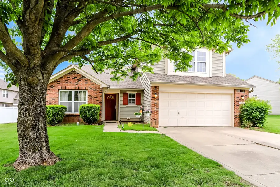 6824 Millbrook Circle, Indianapolis, IN 46237 - #2