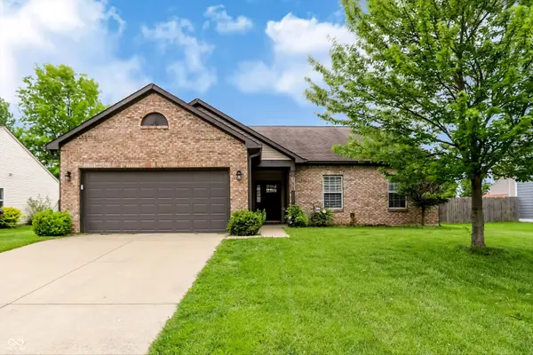 755 Booneway Lane, Bargersville, IN 46106