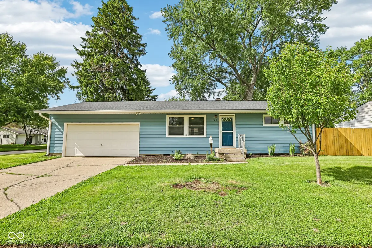 108 Prairie Parkway, Brownsburg, IN 46112 - #1