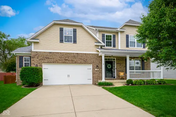 6103 Golden Eagle Drive, Zionsville, IN 46077