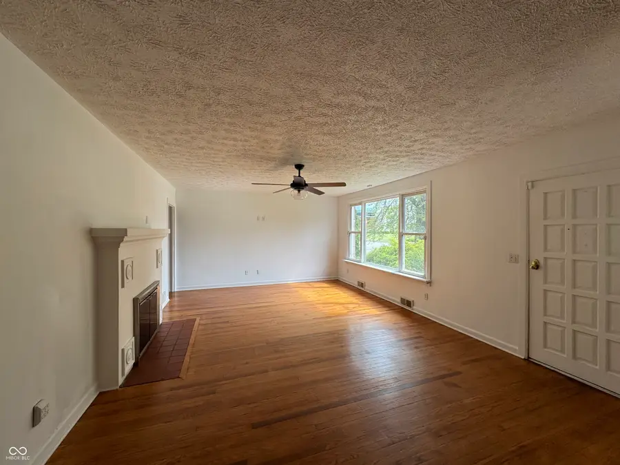 1231 N Main Street, Rushville, IN 46173 - #3