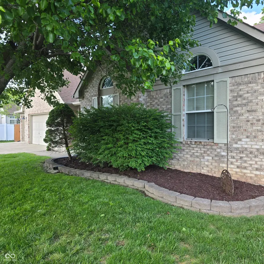 5623 Cherry Birch Drive, Indianapolis, IN 46237 - #3
