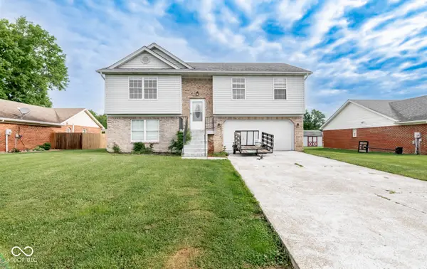 1365 Kristina Court, Scottsburg, IN 47170