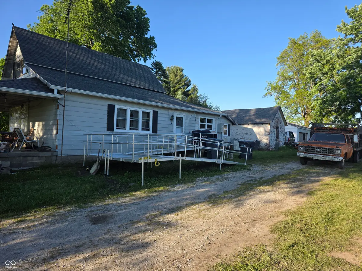 4121 N 400 W, Bargersville, IN 46106 - #1