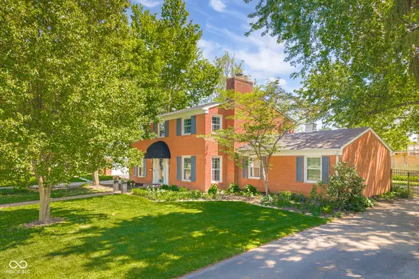 1501 Parkside Drive, Columbus, IN 47203