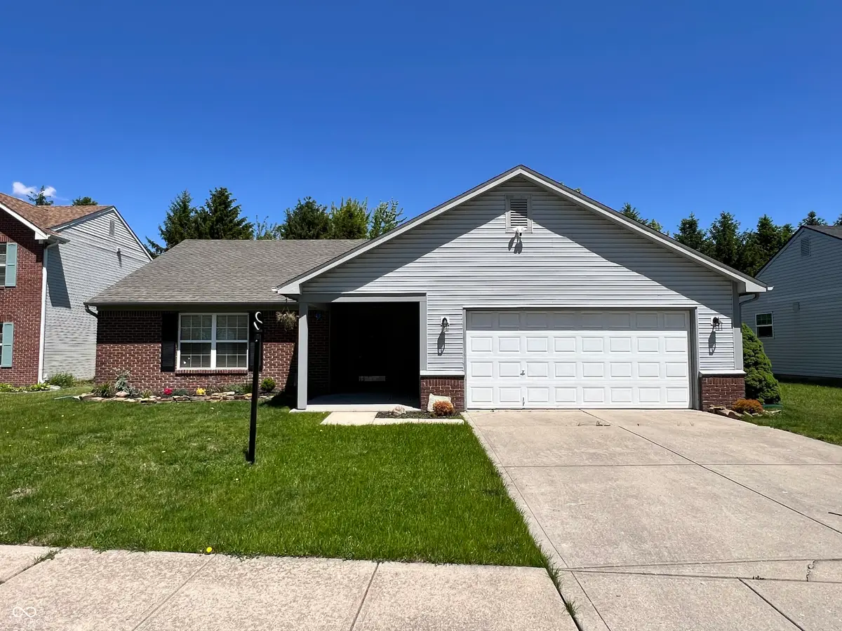 514 E Pine Ridge Drive, Westfield, IN 46074 - #1