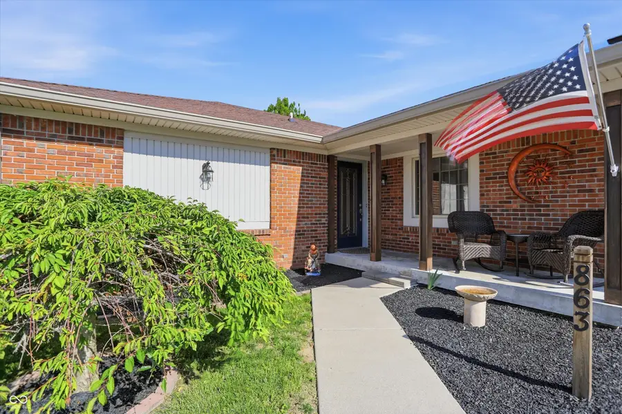 863 W Ashbourne Lane, Greenwood, IN 46142 - #3