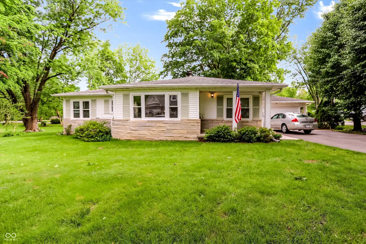 1225 E 105th Street, Carmel, IN 46280 - #1