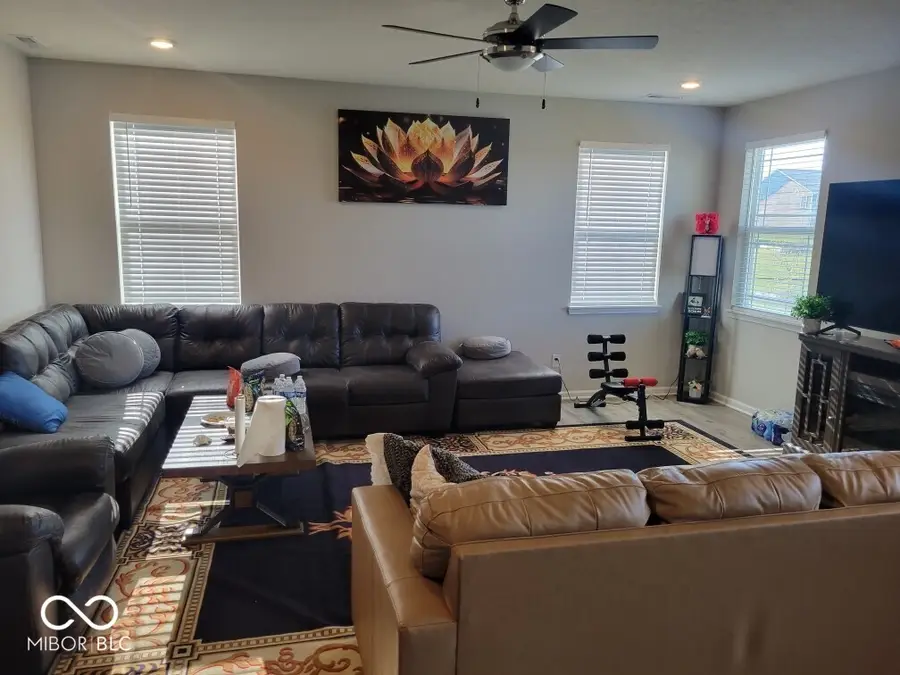 120 Freeman Street, Whiteland, IN 46184 - #2