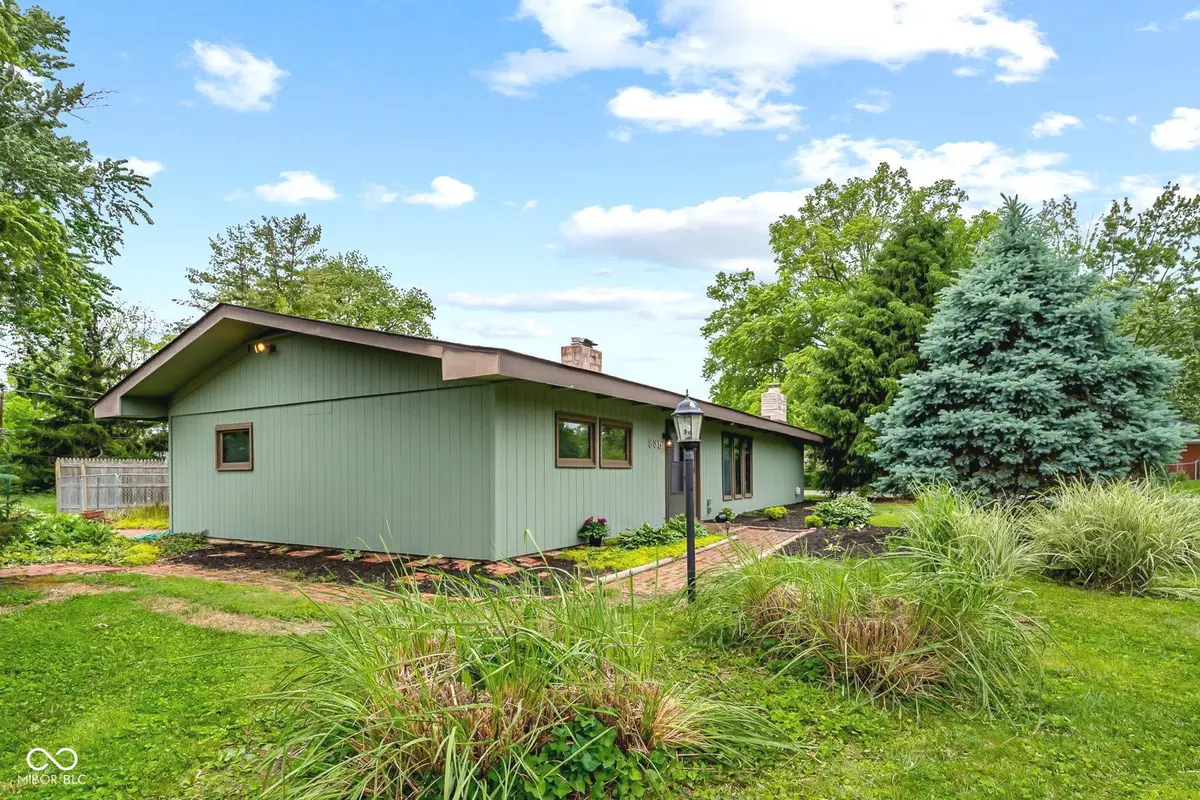 895 Raymond Street, Plainfield, IN 46168 - #1