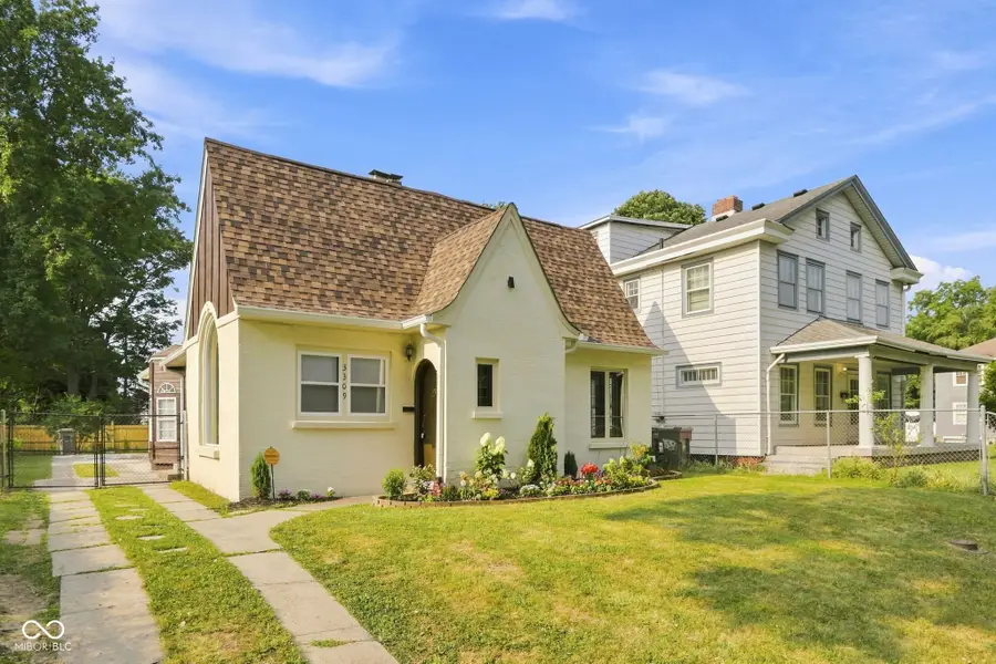 3309 Brookside Parkway South Drive, Indianapolis, IN 46201 - #3