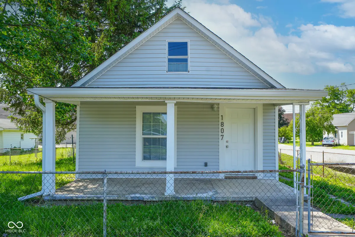 1807 E 18th Street, Anderson, IN 46016 - #1