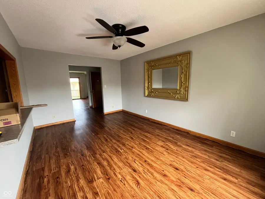 354 Hunters Lane #APT C, Carmel, IN 46032 - #2