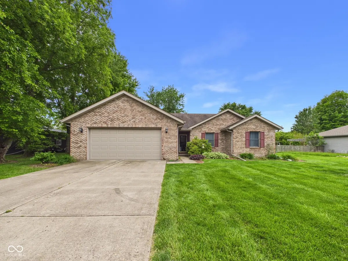 35 W Estate Street, Anderson, IN 46013 - #1