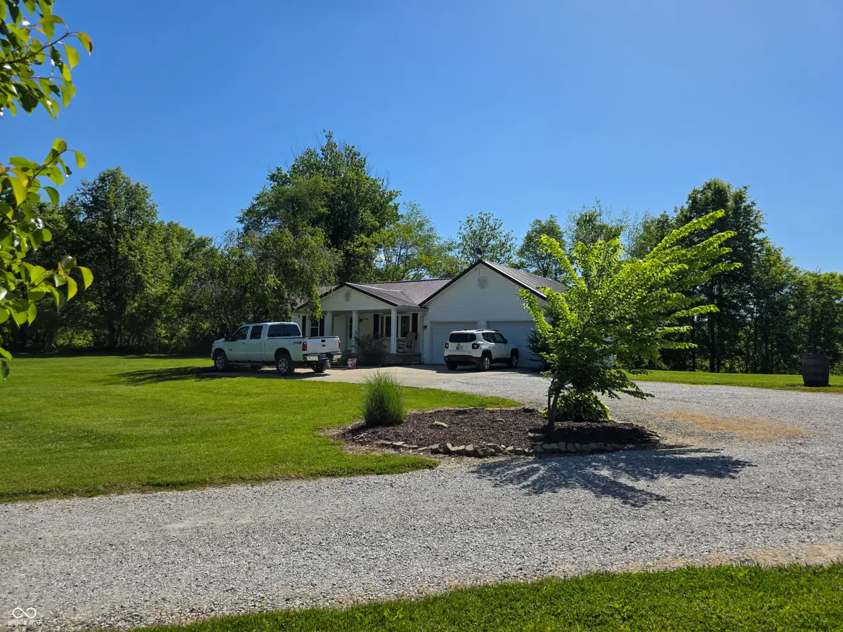 14544 W 900 N, Jasonville, IN 47438 - #1