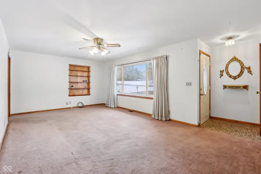 1670 W Old Waynetown Road, Crawfordsville, IN 47933 - #3