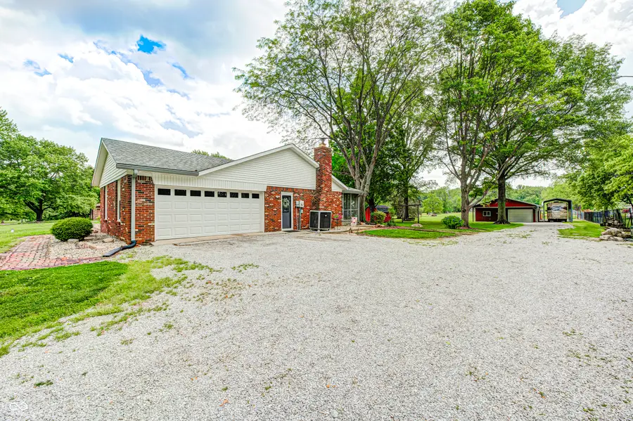 9557 Shelbyville Road, Indianapolis, IN 46259 - #2