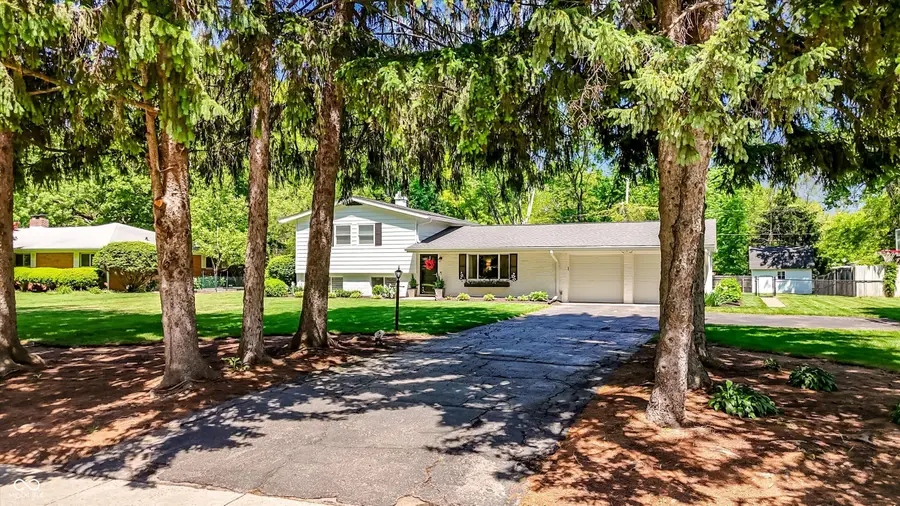 562 Holliday Lane, Indianapolis, IN 46260 - #2