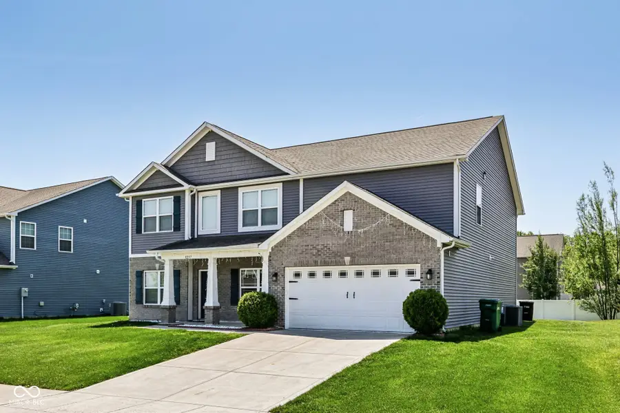 9257 Thames Drive, Avon, IN 46123 - #2
