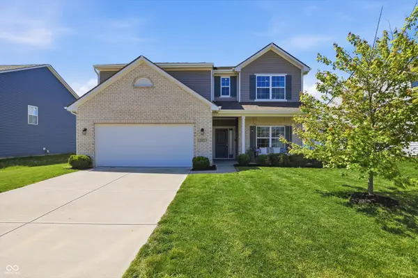 2023 Glenmoor Drive, Columbus, IN 47201